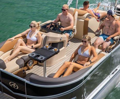 Avalon pontoon boat bow